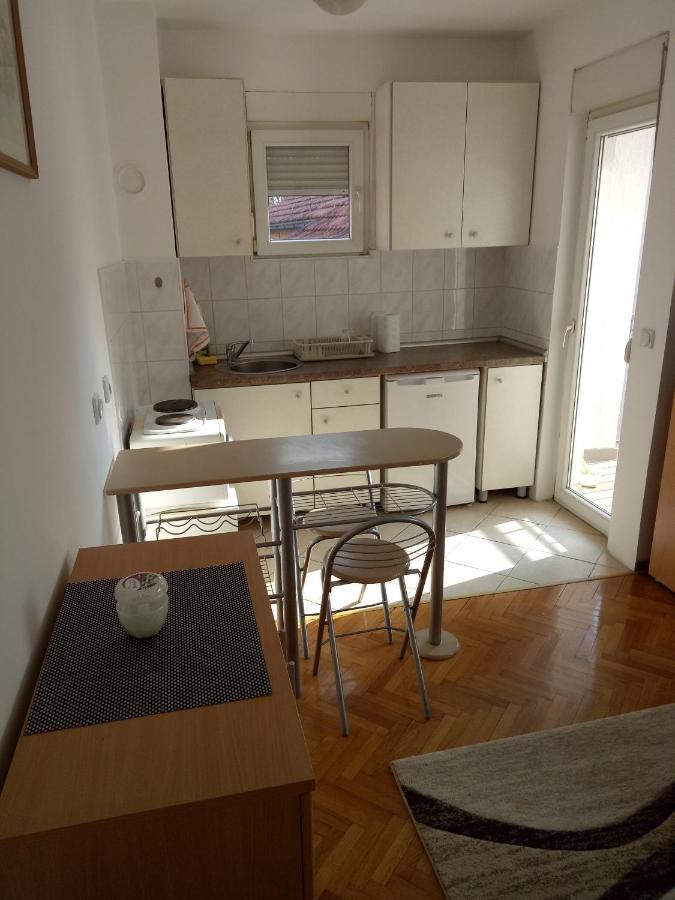 Cozy Studio Белград Экстерьер фото